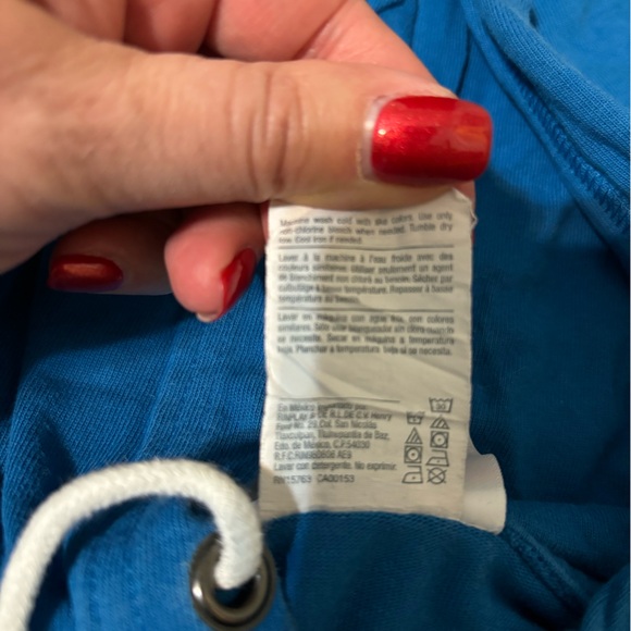 EUC Champion Men's Medium Blue Cotton Logo Long Sleeve T-shirt Hoodie - Picture 4 of 7